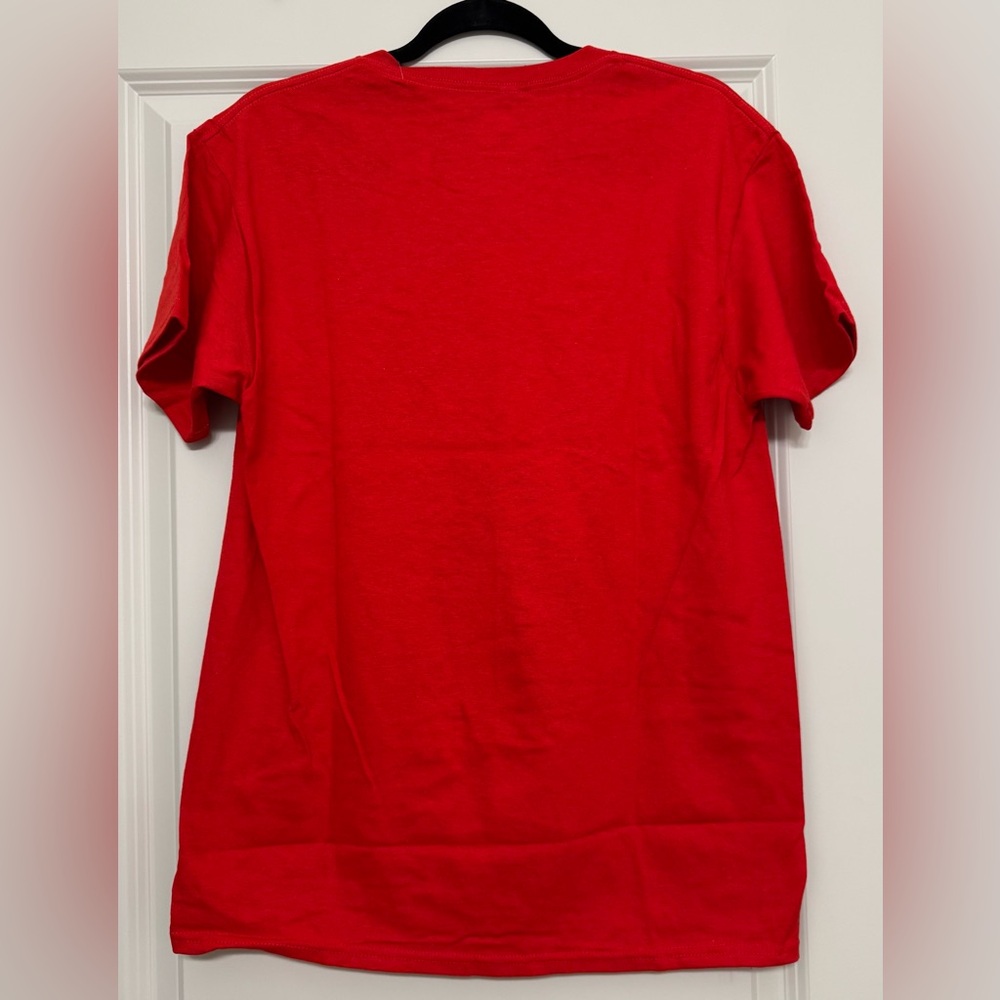 NWT Star Wars Lando Calrissian Space Capes T-Shirt Red Medium - Picture 2 of 7